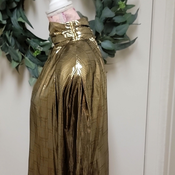 Vintage | Regina Porter | Metallic Gold Lame High Neck Blouse - Picture 7 of 12